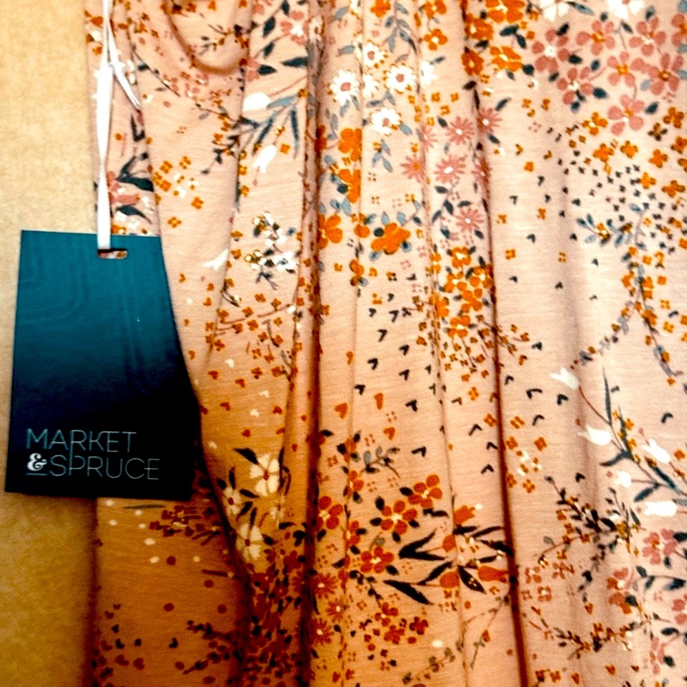 Market & Spruce lge silky pink keyhole Tank Top - Picture 3 of 6